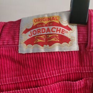 VINTAGE Jordache Highrise Corduroy Jeans Size 7 But fits like a 0. Fuchsia